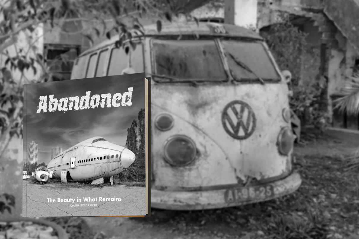 Abandoned Book on sale at Malmö Konsthall and Göteborg's Konstmuseum.